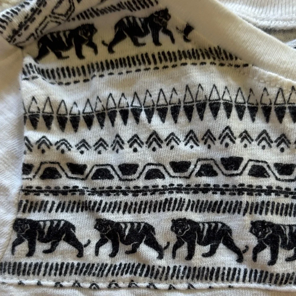 Old Navy White Tee with Black Tribal Pattern